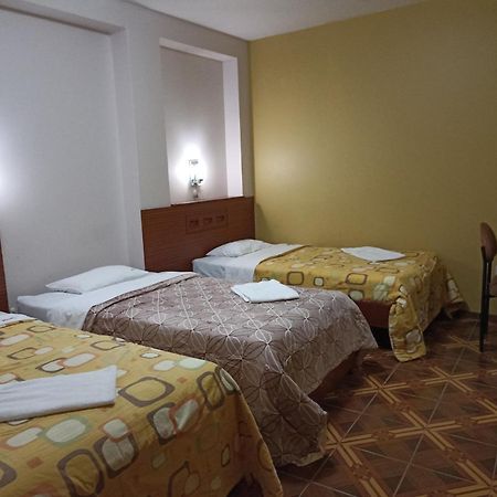 Tamaris Hotel 치클라요 외부 사진