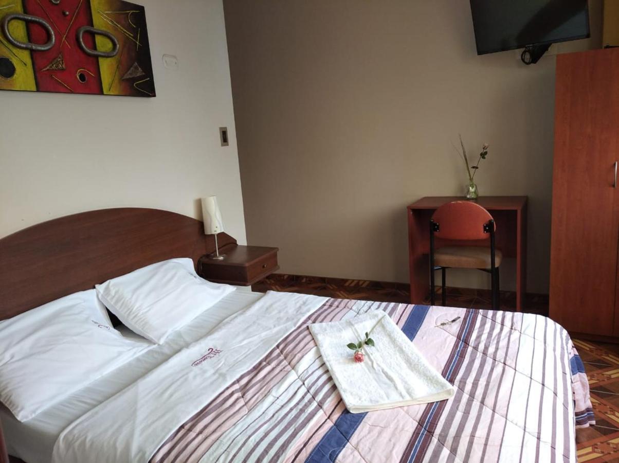 Tamaris Hotel 치클라요 외부 사진