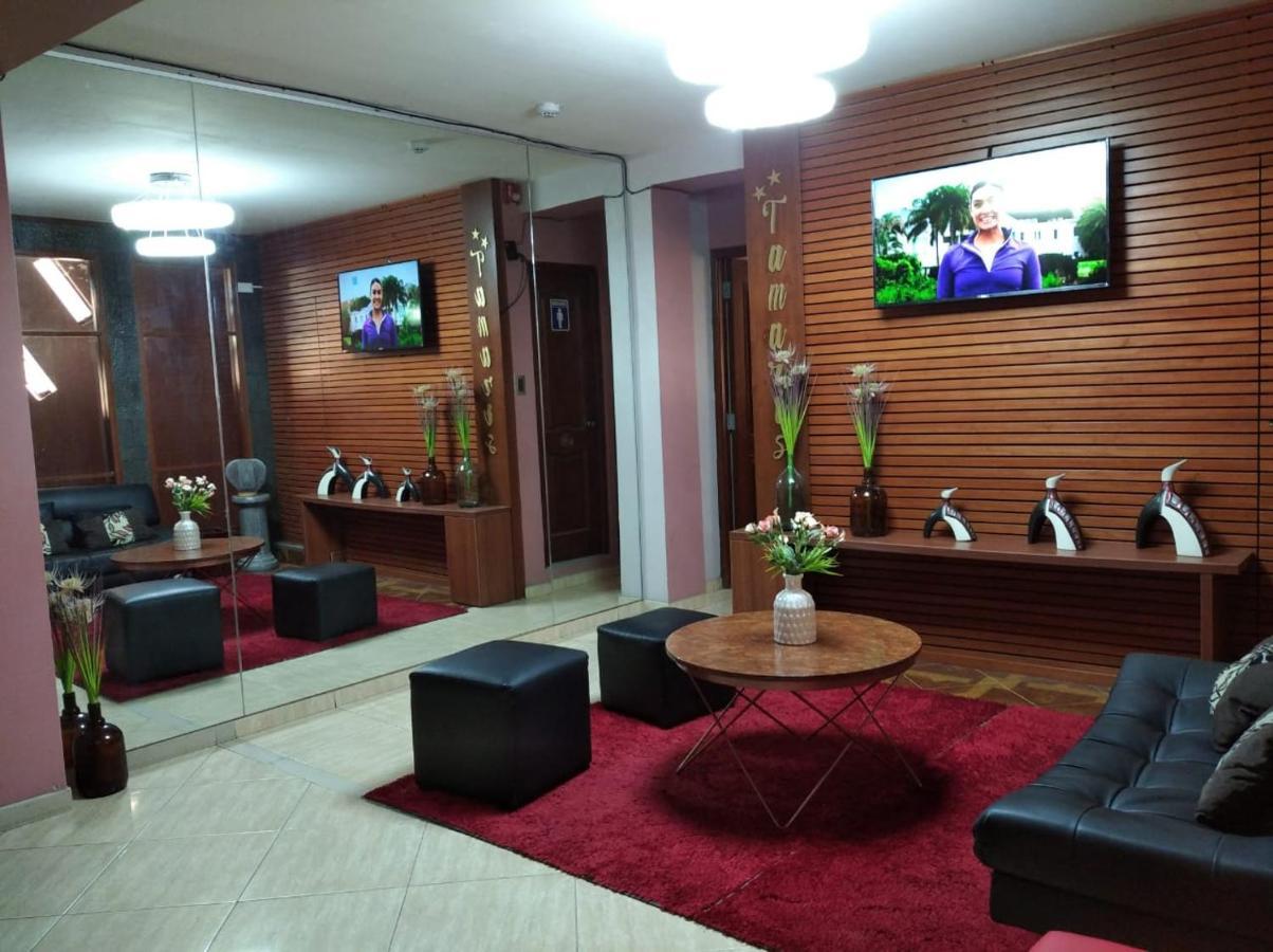 Tamaris Hotel 치클라요 외부 사진